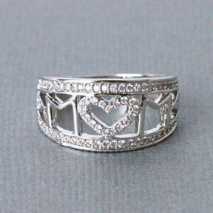Sparkling Heart-Shaped MOM Ring – Unique Diamond Accent Mother’s Day Gift