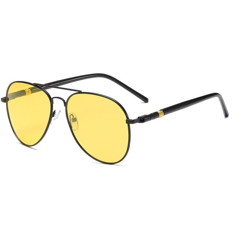 Pilot Polarized Sunglasses - UV Protection, Stylish Retro Aviators for Men and Women