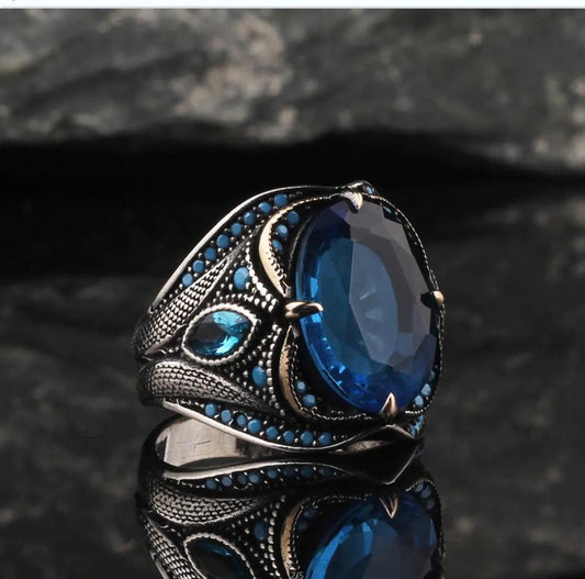 Sapphire Men's Ring - Unique Vintage Punk Style with Diamond Accents