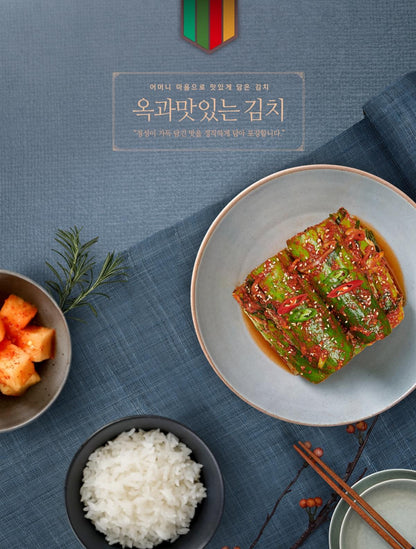 전라도 곡성의 청정 자연에서 중국산 재료 없이 100% 국내산으로 담근 정직하고 깊은 맛의 전통 김치!