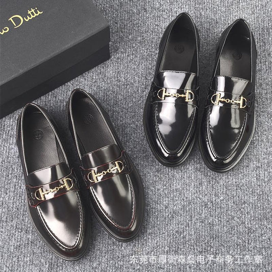 Classic Leather Loafers for Women Slip On Comfort Flat Shoes with Horsebit Detail