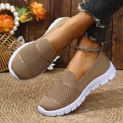 Comfortable Knit Running Shoes for Women, Lightweight Slip-On Walking Sneakers with Breathable Mesh