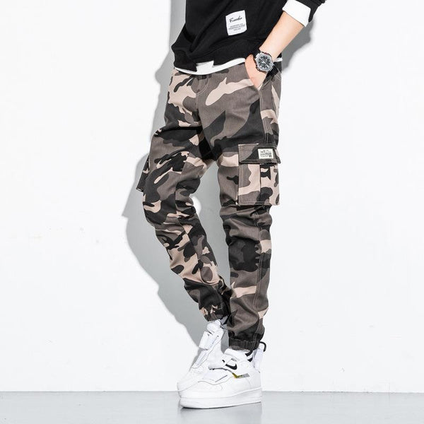 Men's Camo Jogger Pants with Multiple Pockets, Relaxed Fit Tapered Leg Casual Trousers