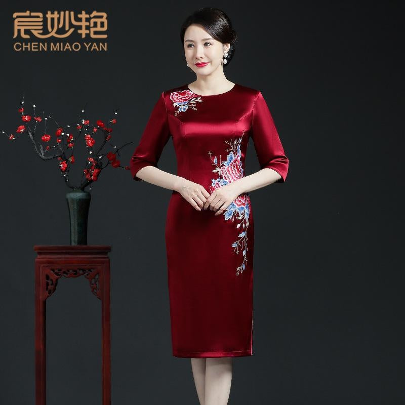 Elegant Burgundy Mother of the Bride Dress for Wedding Reception & Formal Banquet