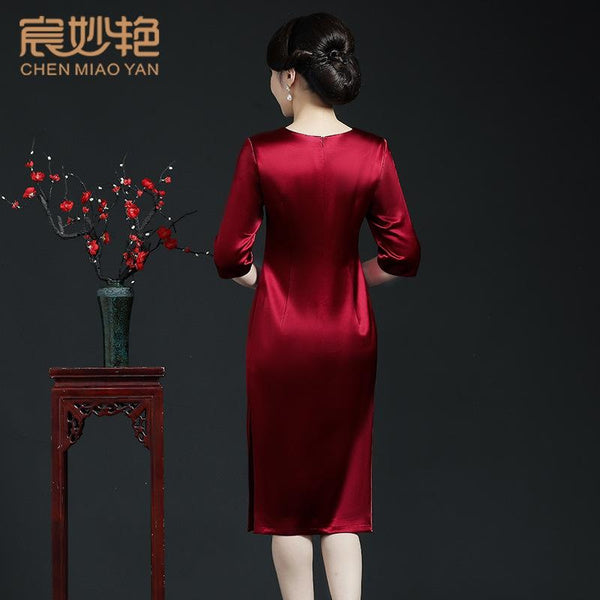 Elegant Burgundy Mother of the Bride Dress for Wedding Reception & Formal Banquet