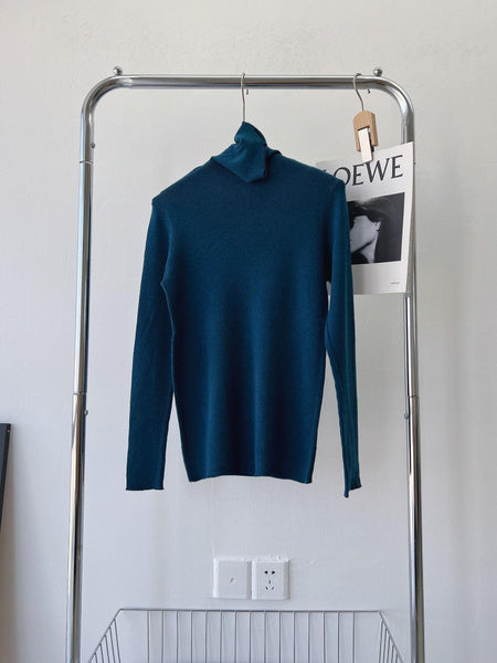 Wool Turtleneck Sweater Women's Slim Fit Knit Top High Neck Pullover