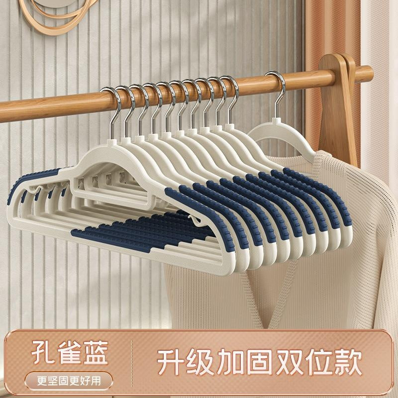 Heavy Duty Velvet Hangers with 360° Swivel Hook - Non-Slip, Space-Saving Clothes Hangers for Dry & Wet Use