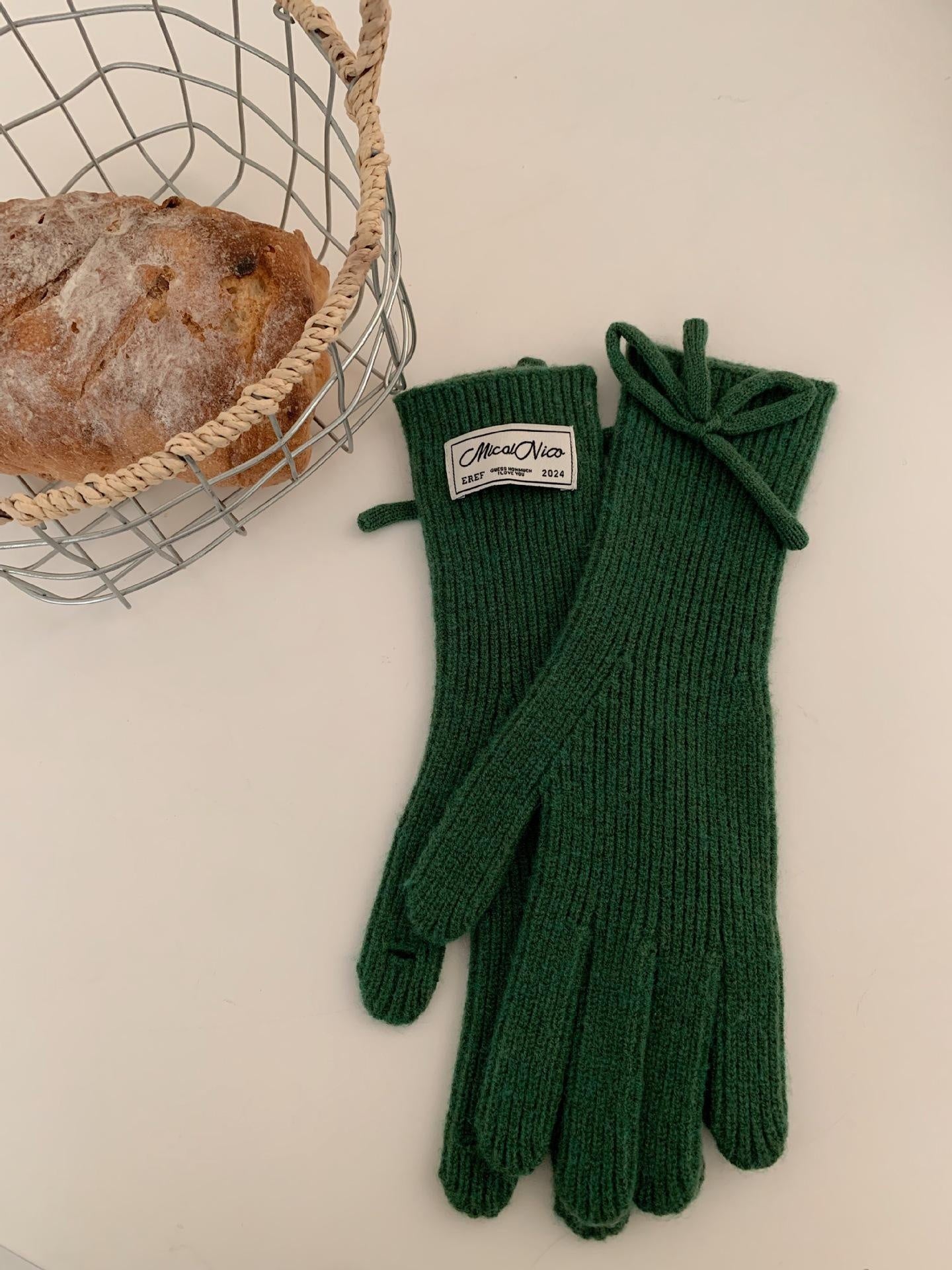 Touchscreen Winter Knitted Gloves - Warm Fleece Lined Cold Weather Mittens for Outdoor Activities