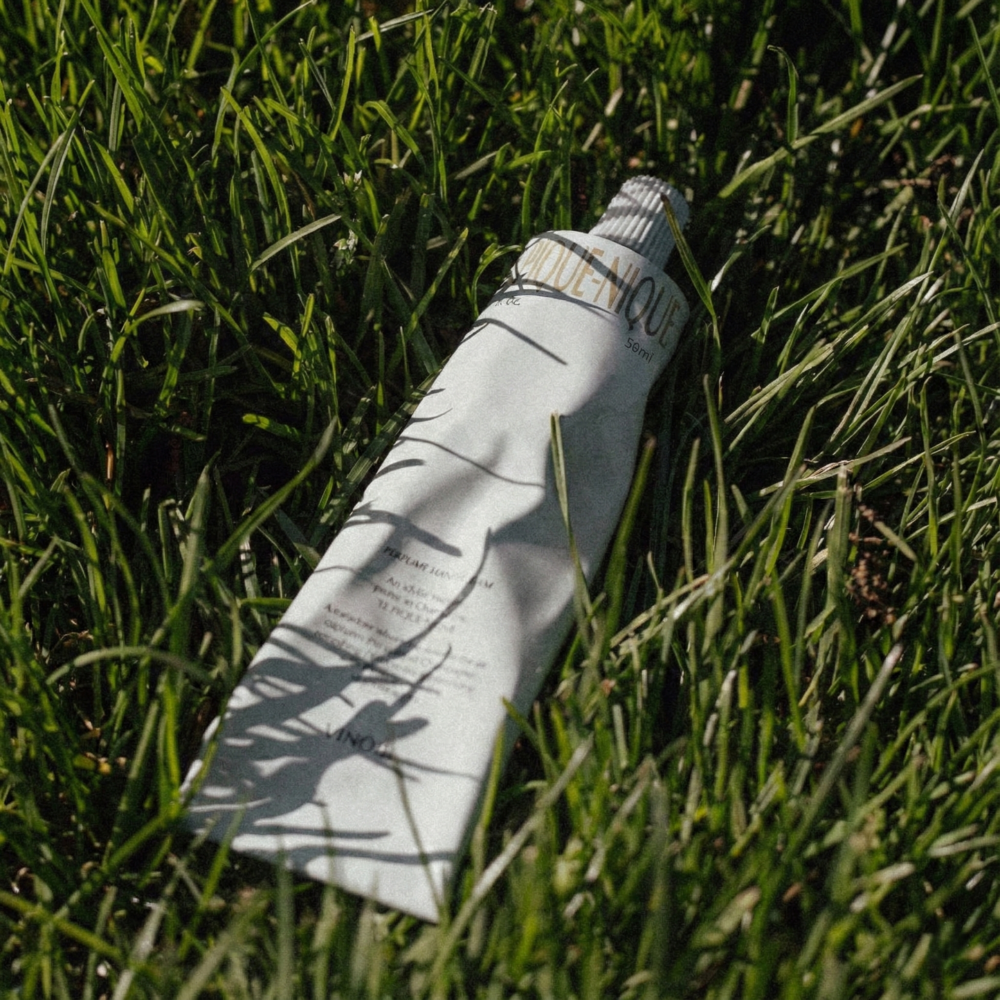 VINŌIR LE PIQUE-NIQUE DECANTING HAND CREAM