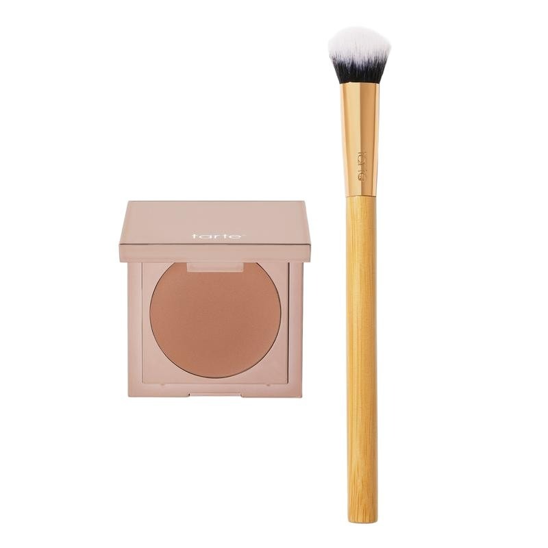 Tarte concealer paw brush - angled for seamless application