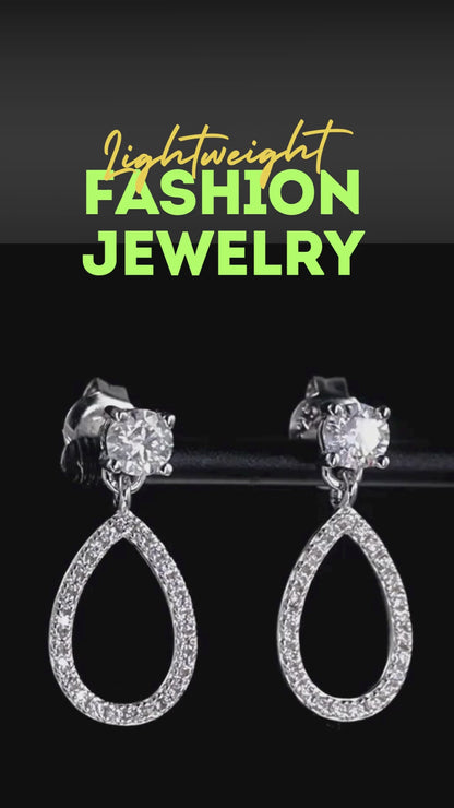 S925 Sterling Silver Moissanite Drop Earrings for Women, Elegant Pear-Shaped Water Drop Design, Lightweight Luxury Fashion Jewelry
